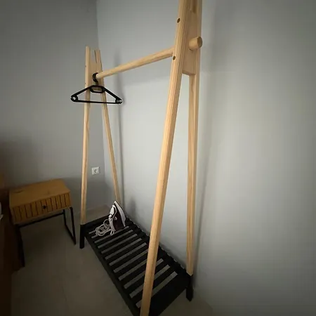 Elinor Apartment *