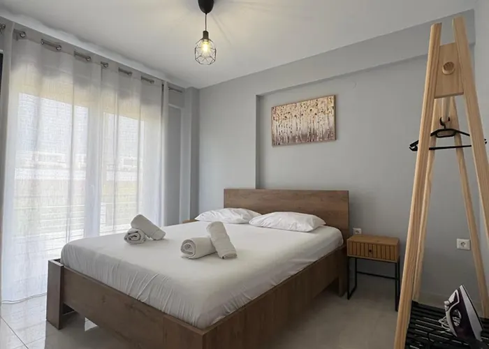 Elinor Apartamento Flogita