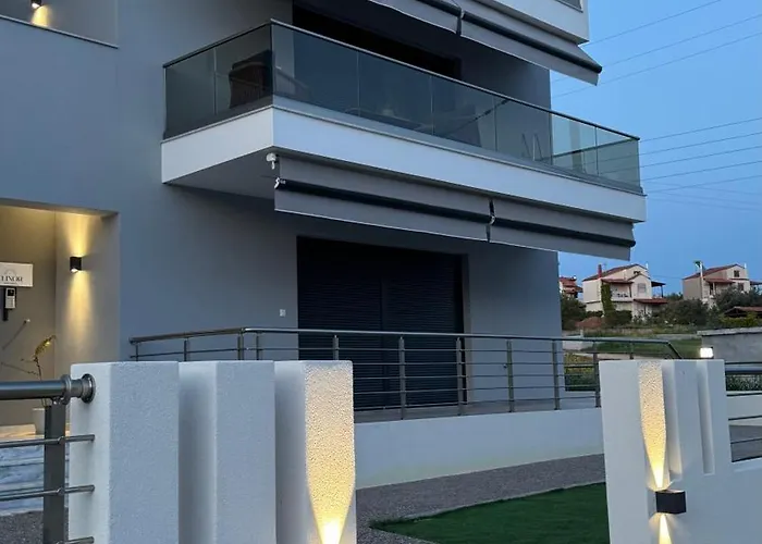 Elinor Apartamento Flogita
